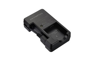UC-92 Lithium Ion Battery Charger - Camera Accessories - OM SYSTEM | Olympus	 	